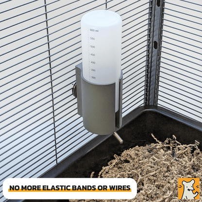 Cage Water Bottle Holder for Duvo+ securely mounted in a pet cage, eliminating the need for elastic bands or wires.